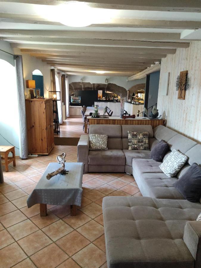 La Pierre Trouee Chambre D'Hotes Chateauneuf-de-Randon ภายนอก รูปภาพ
