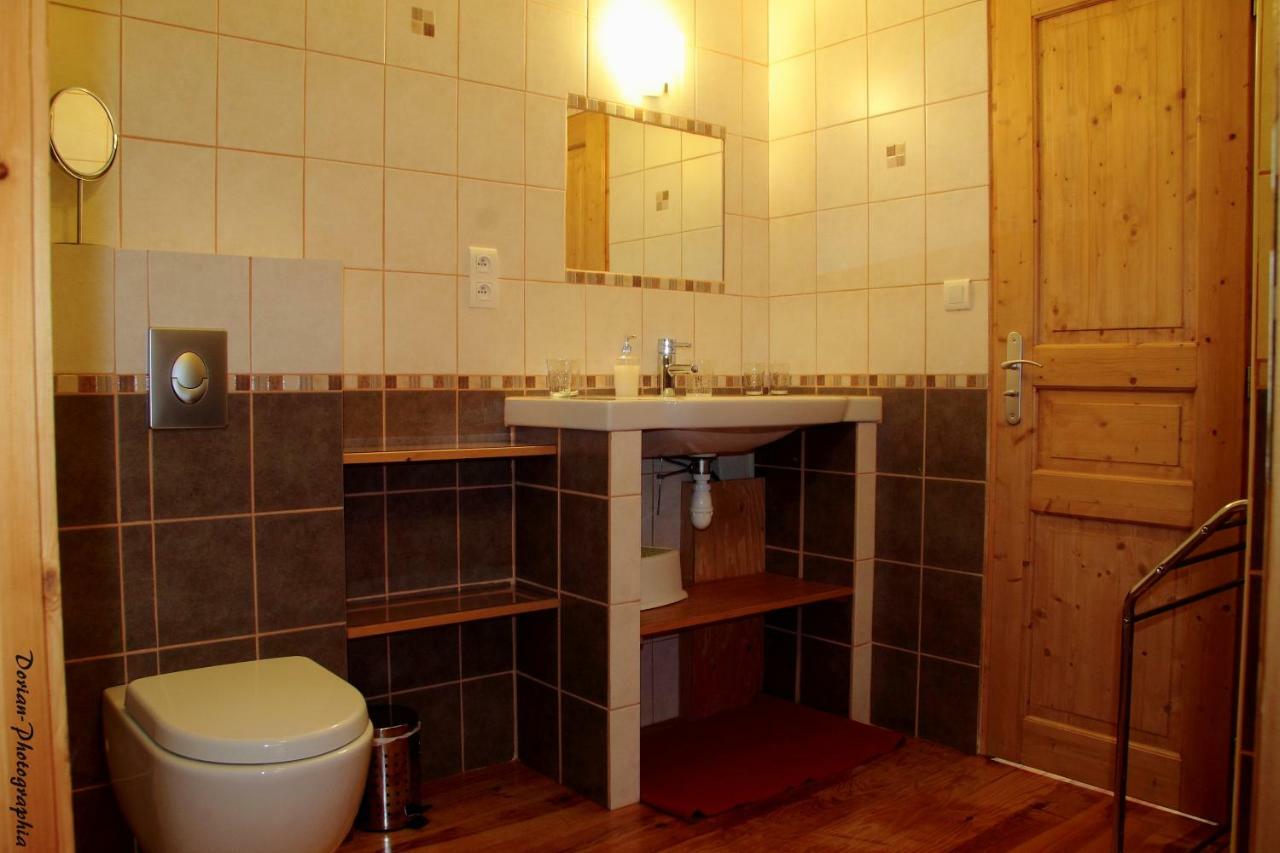 La Pierre Trouee Chambre D'Hotes Chateauneuf-de-Randon ภายนอก รูปภาพ