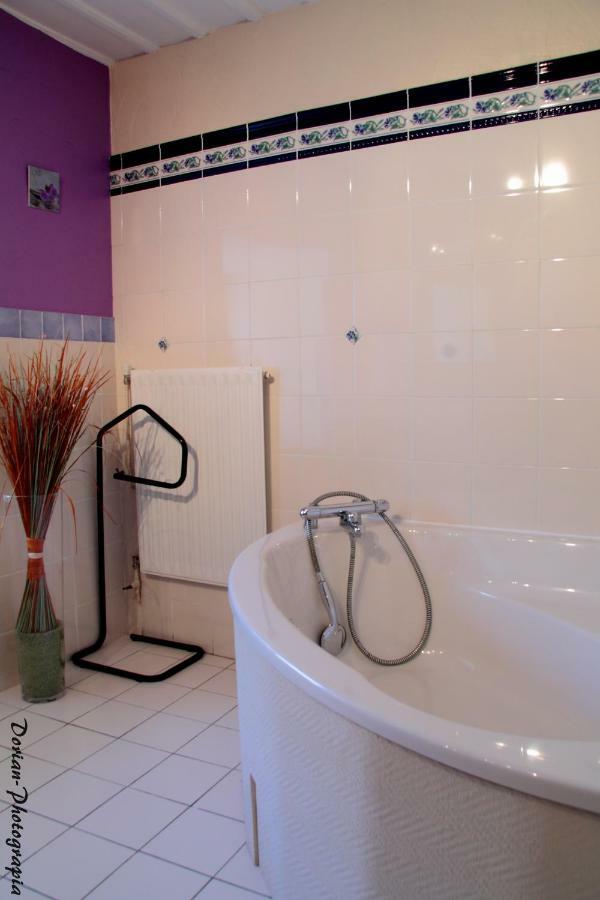 La Pierre Trouee Chambre D'Hotes Chateauneuf-de-Randon ภายนอก รูปภาพ