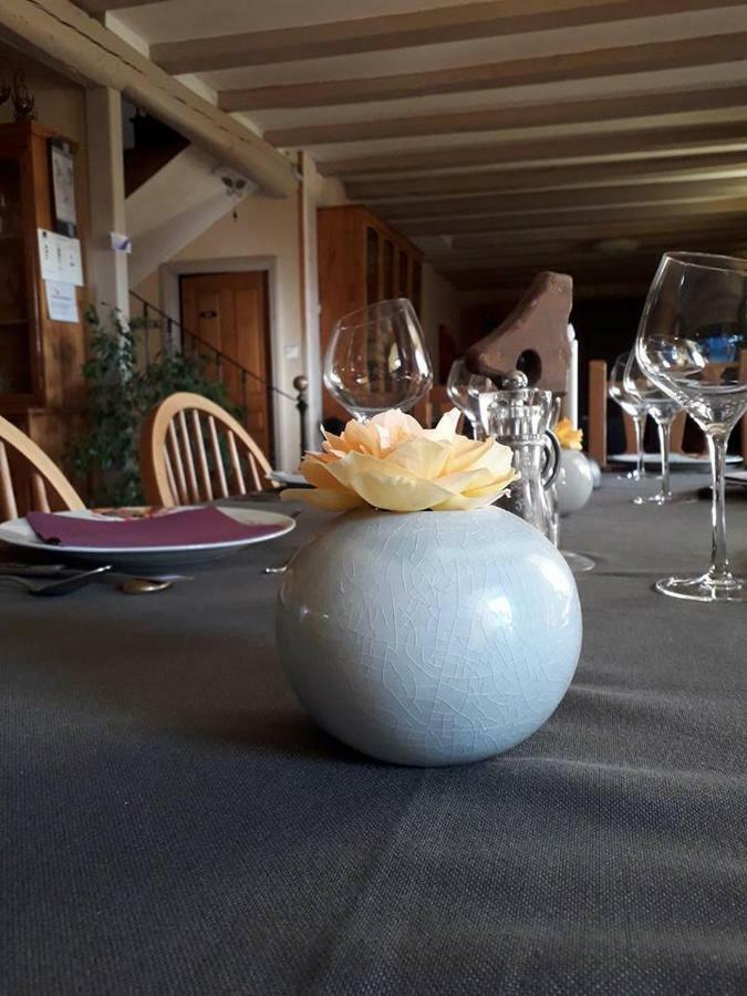 La Pierre Trouee Chambre D'Hotes Chateauneuf-de-Randon ภายนอก รูปภาพ